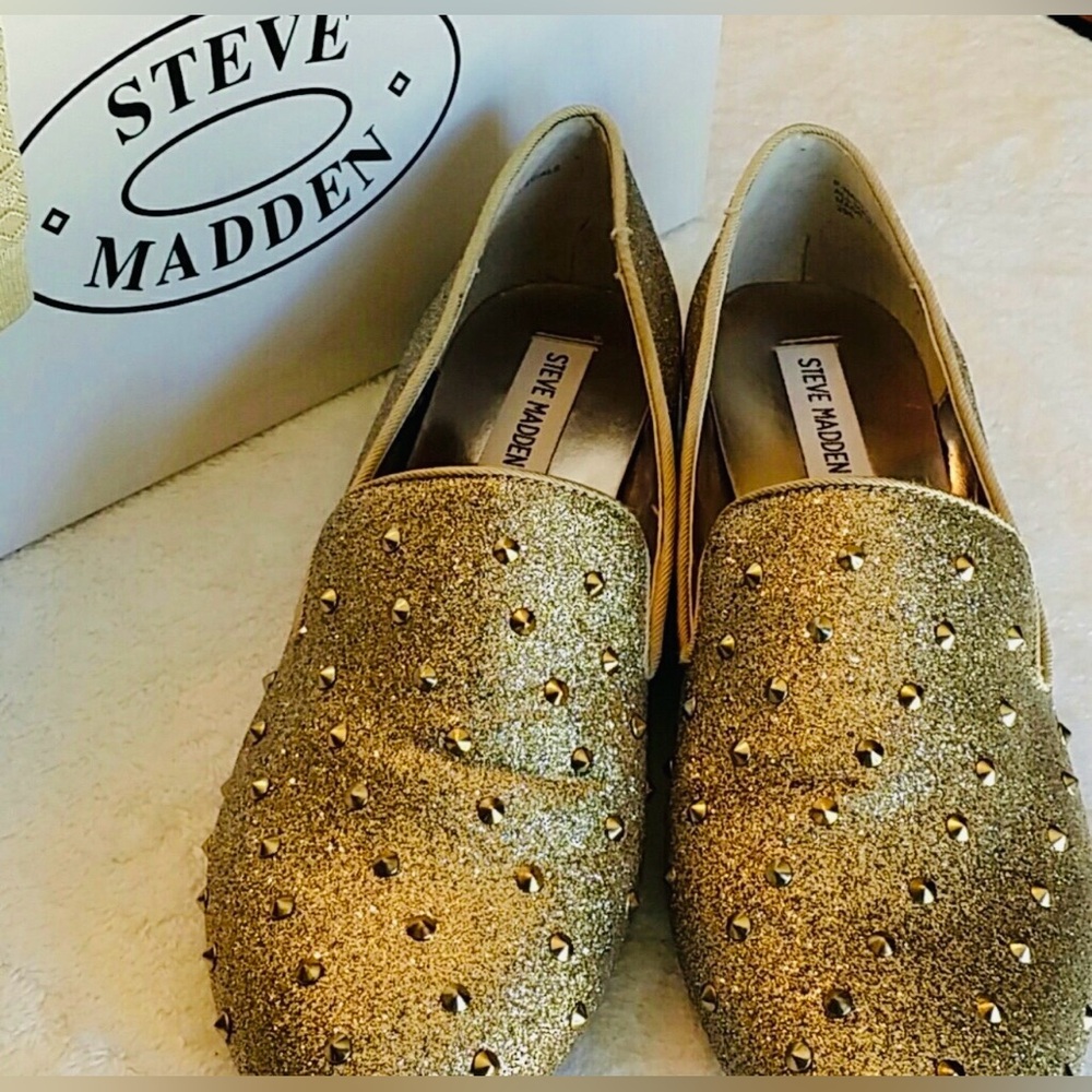 Steve Madden Gold Glitter Studded Loafers | Size 8.5 | Slip-On Flats